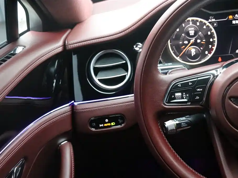 BENTLEY FLYING SPUR PLUG IN HYBRID