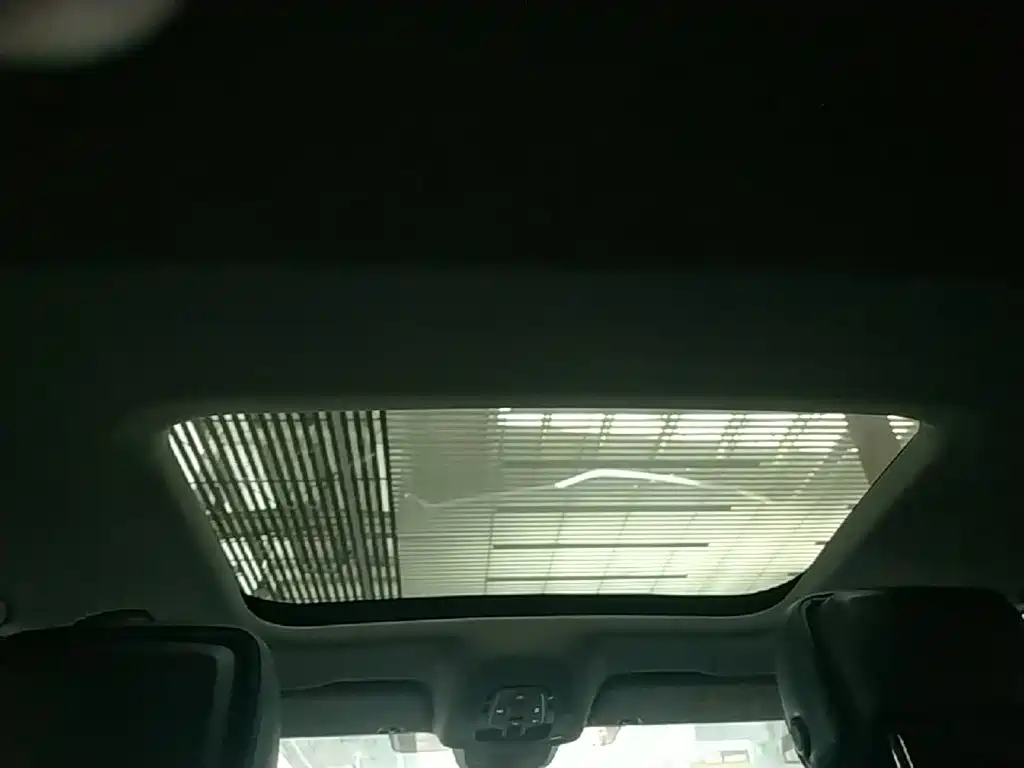 Audi A6L — миниатюра 18