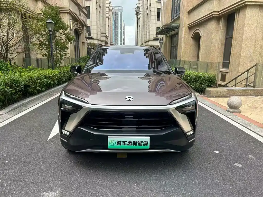 NIO ES8 — миниатюра 3