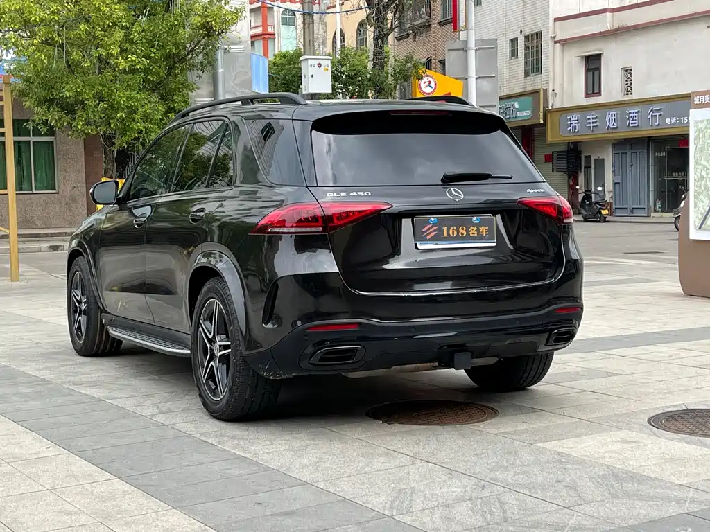 Mercedes-Benz GLE (Import) — миниатюра 6