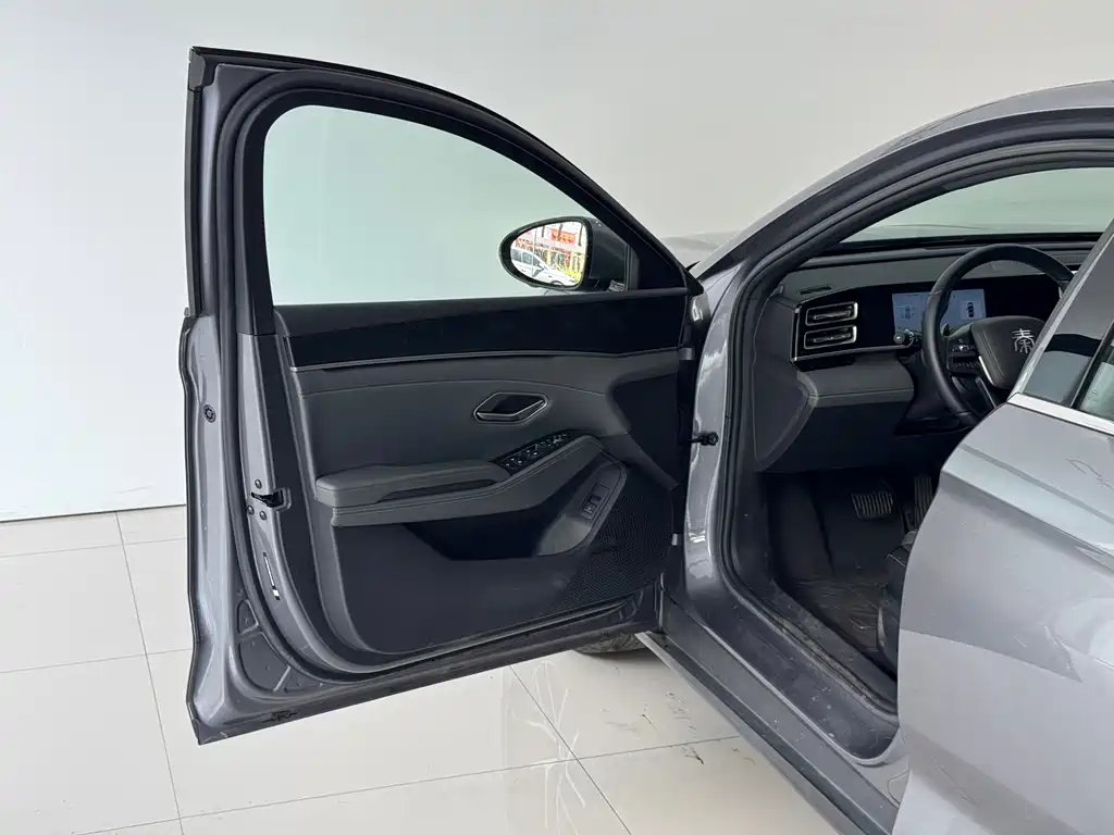 BYD Qin L — миниатюра 13