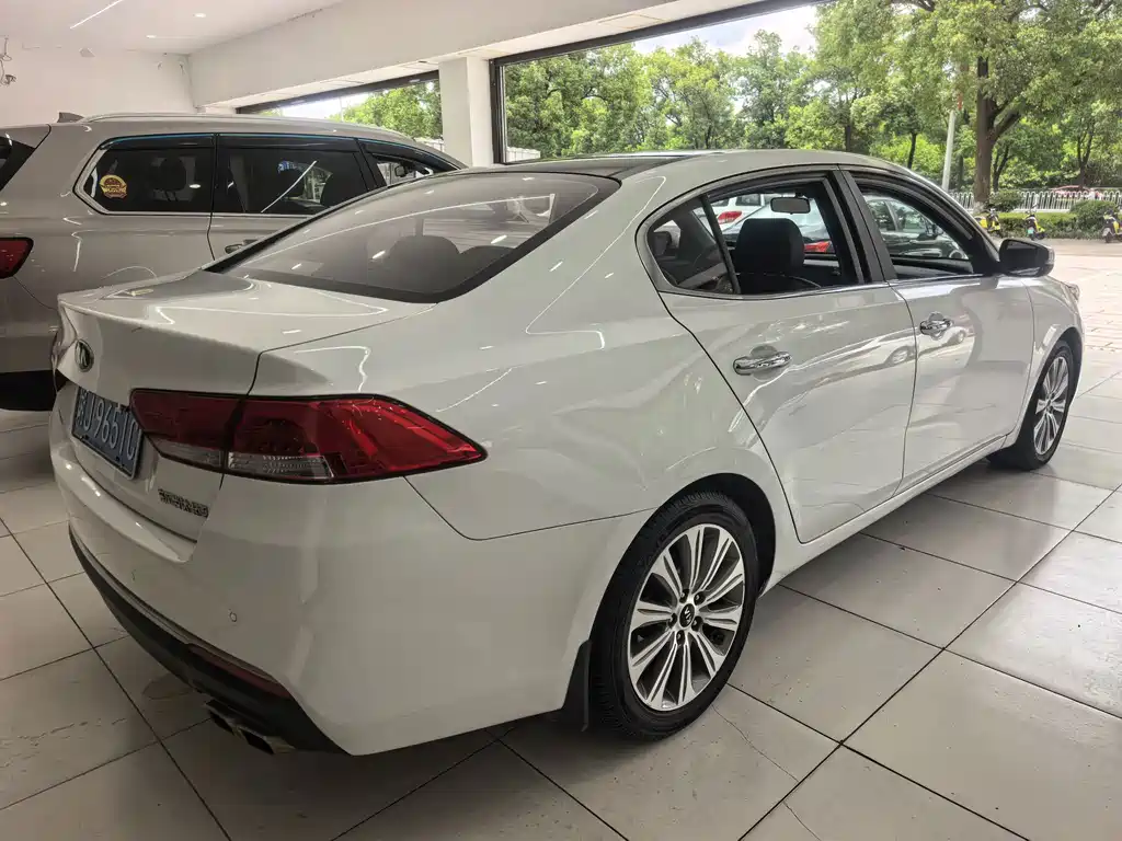 Kia K4 — миниатюра 4