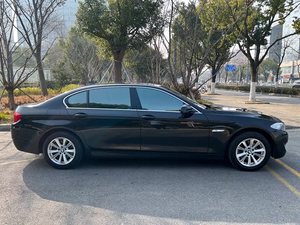 BMW 5 Series 5 2013 525Li Lead