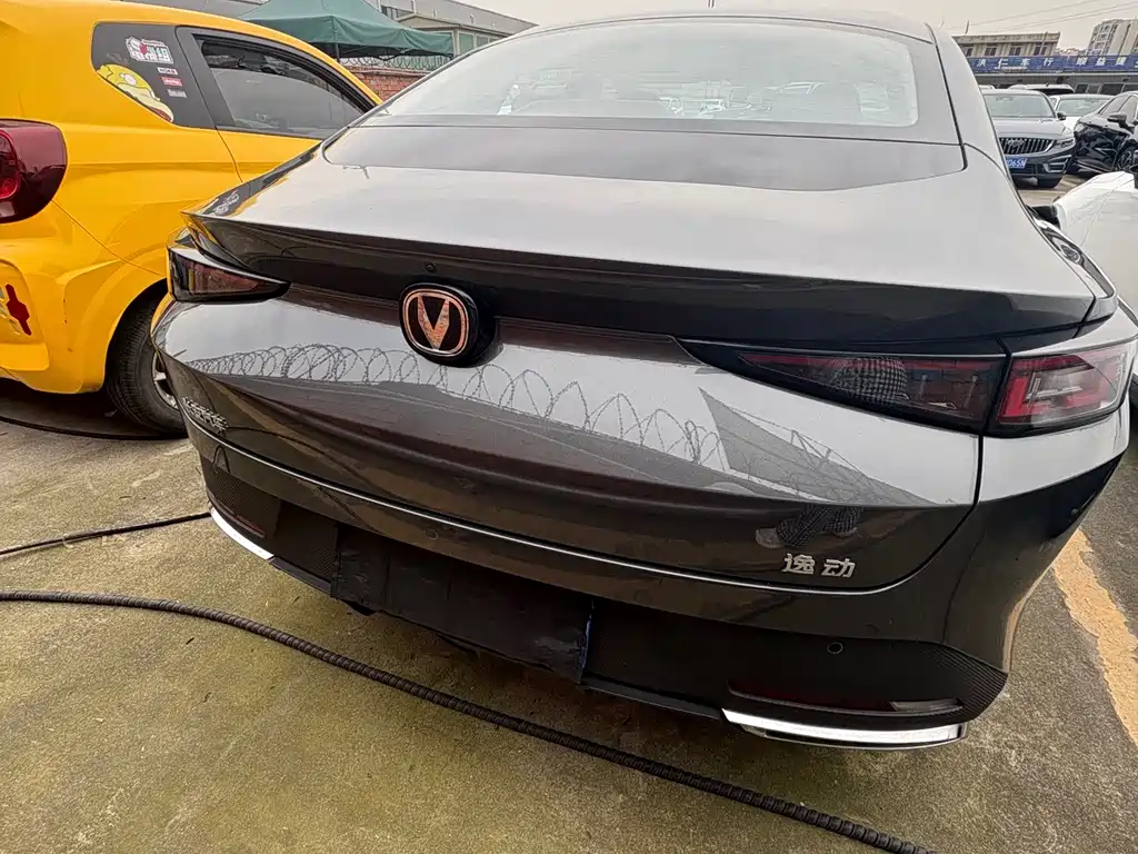 Changan Eado — миниатюра 16