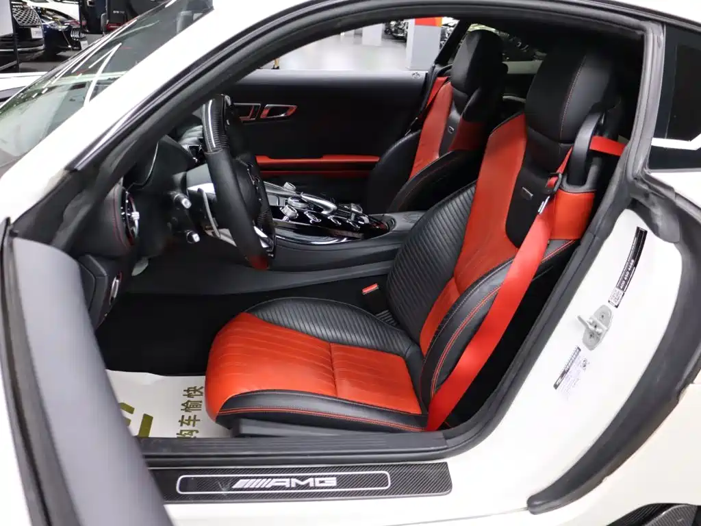 Mercedes-Benz AMG GT — миниатюра 11