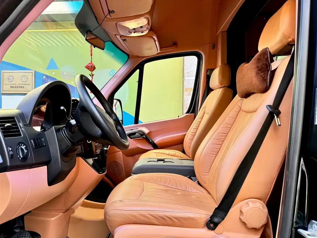 Mercedes-Benz Sprinter 2019 3.5L AT
