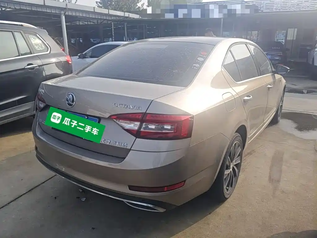 Skoda Octavia — миниатюра 7