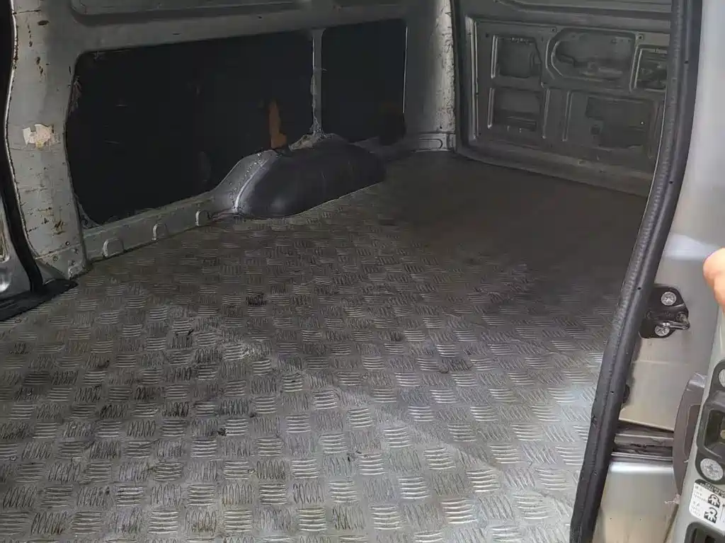 Wuling Rongguang EV — миниатюра 8