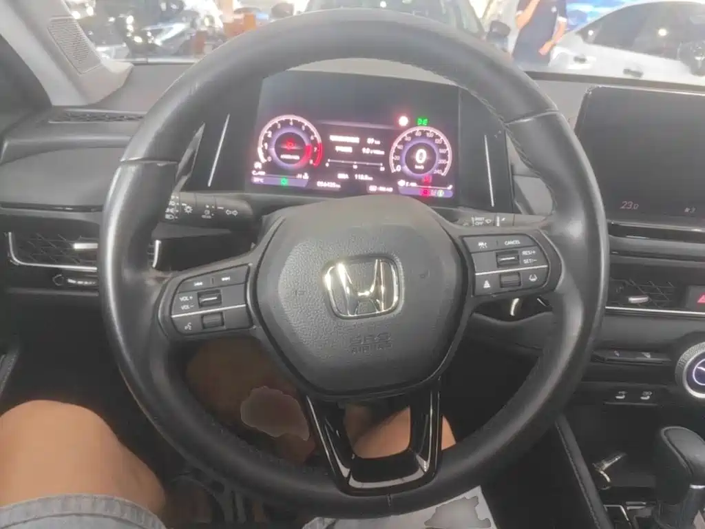 Honda Inspire — миниатюра 11