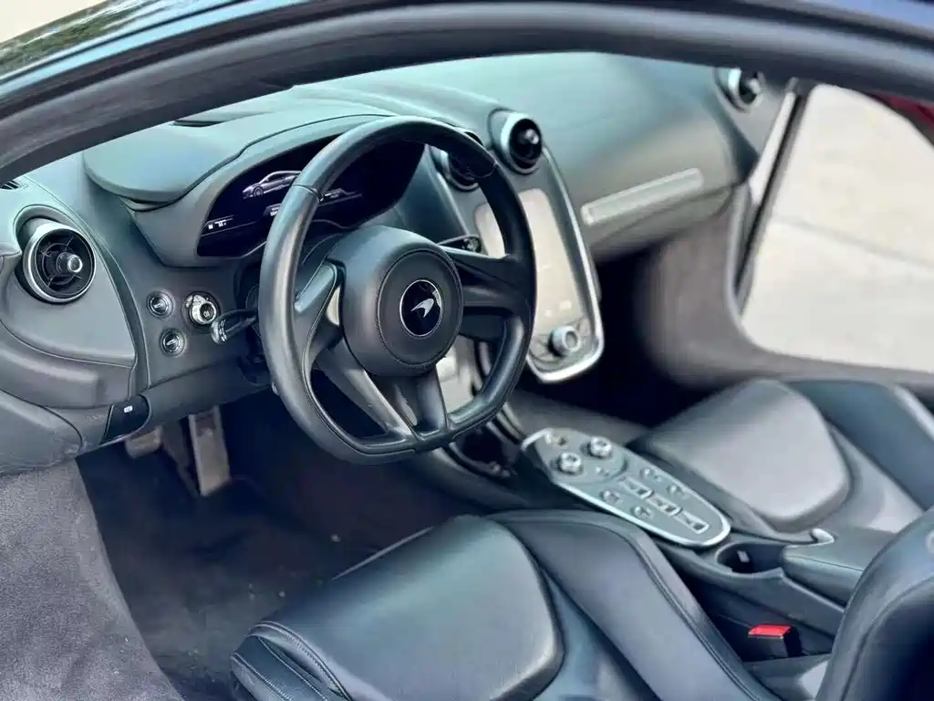 McLaren GT 2019 4.0T