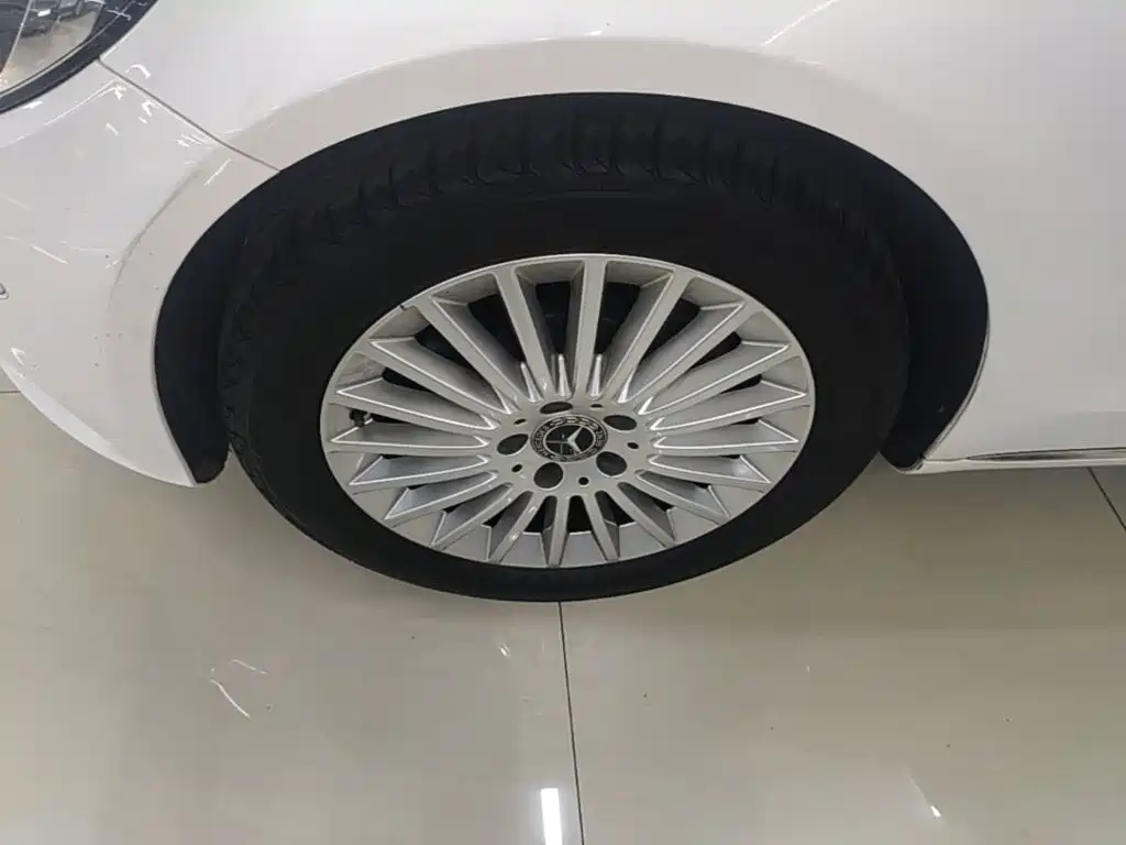 Mercedes-Benz C-Class — миниатюра 23