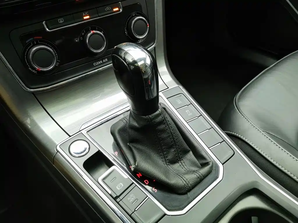 Volkswagen Passat — миниатюра 15
