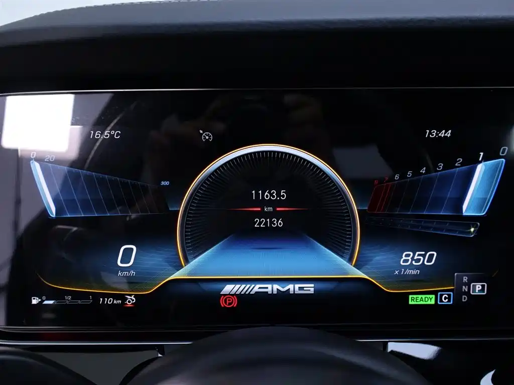 MERCEDES-BENZ AMG GT