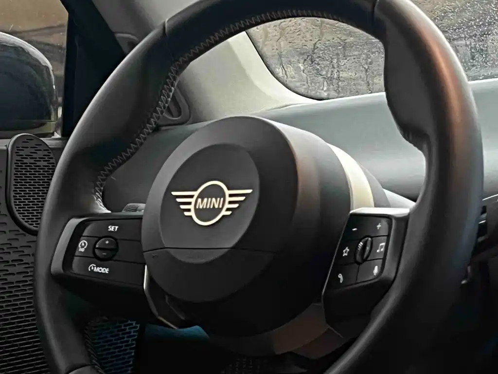 MINI ELECTRIC  COOPER