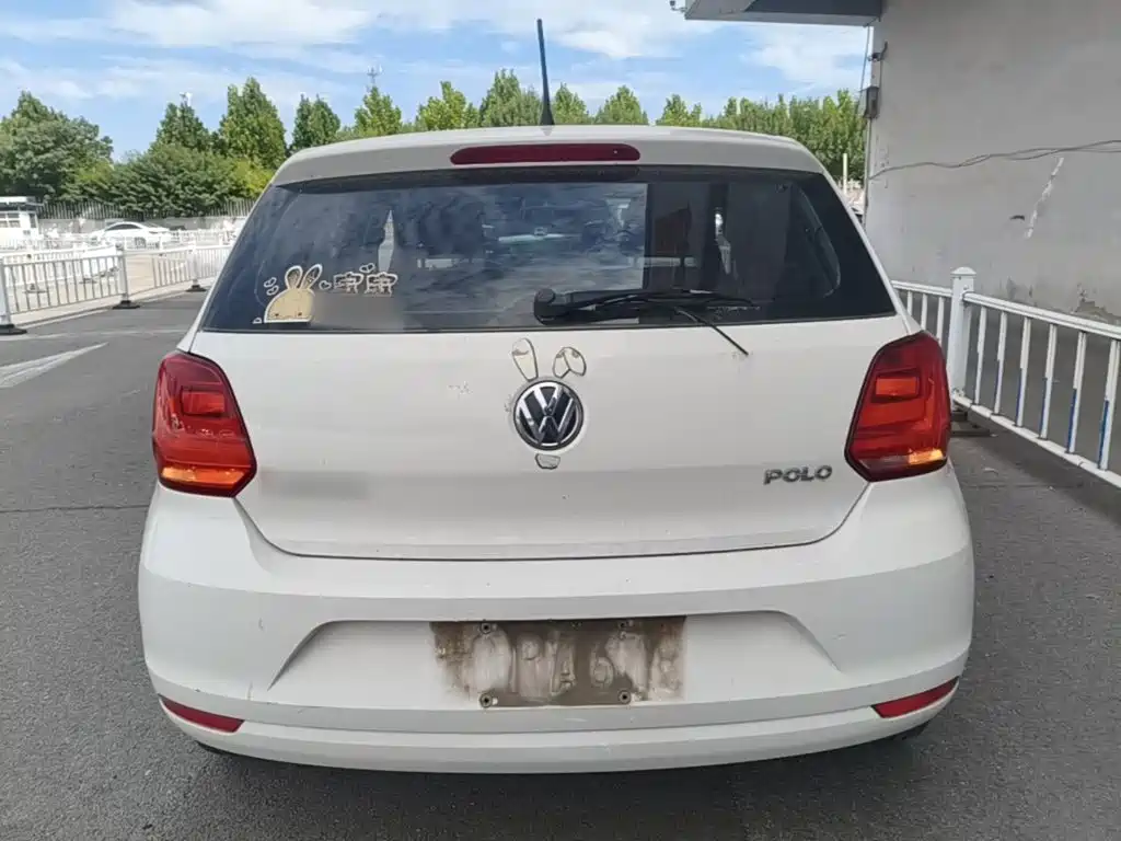 Volkswagen Polo — миниатюра 6