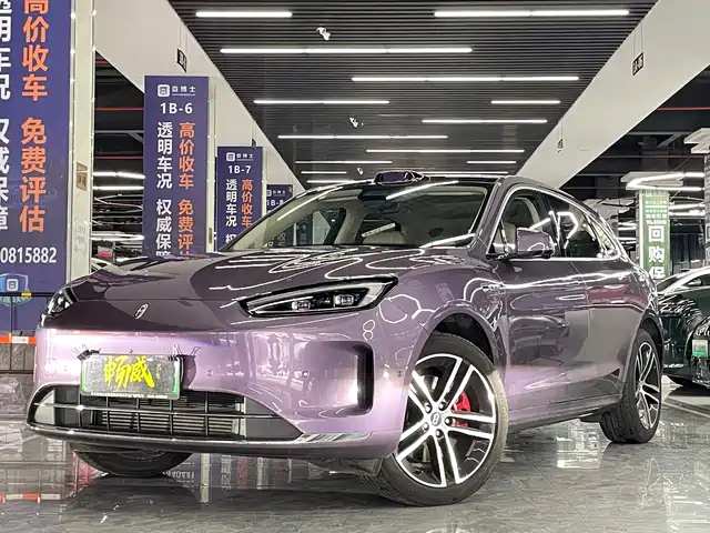 2025 Huawei M5