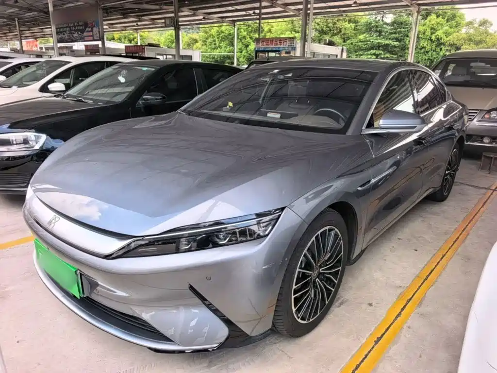 BYD Han — миниатюра 2