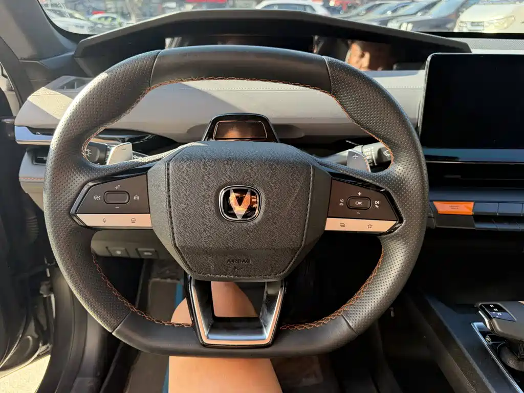 Changan UNI-V — миниатюра 6