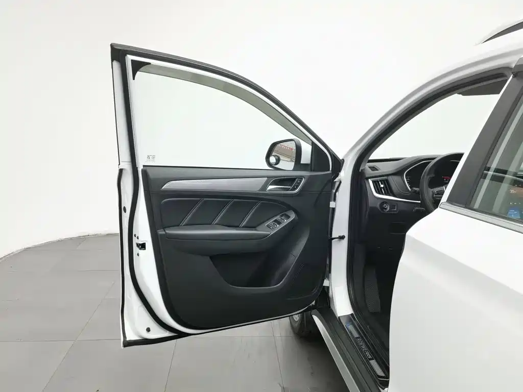 Roewe RX5 2018 20T AT