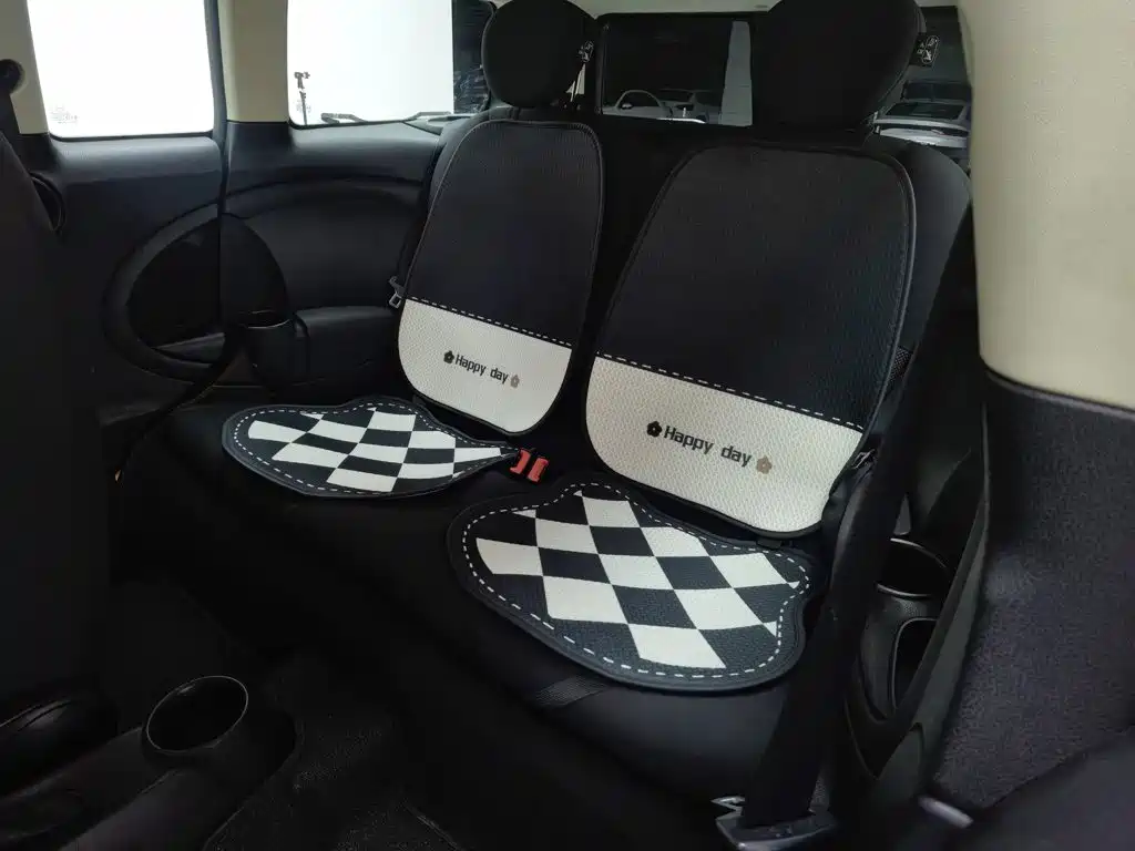 MINI Mini Clubman — миниатюра 15