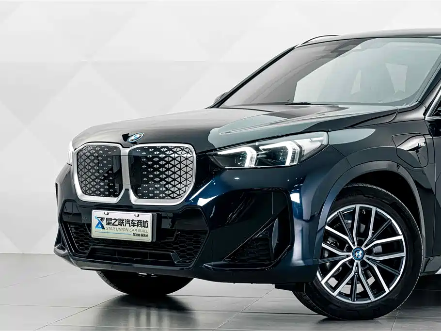 BMW iX1 — миниатюра 3