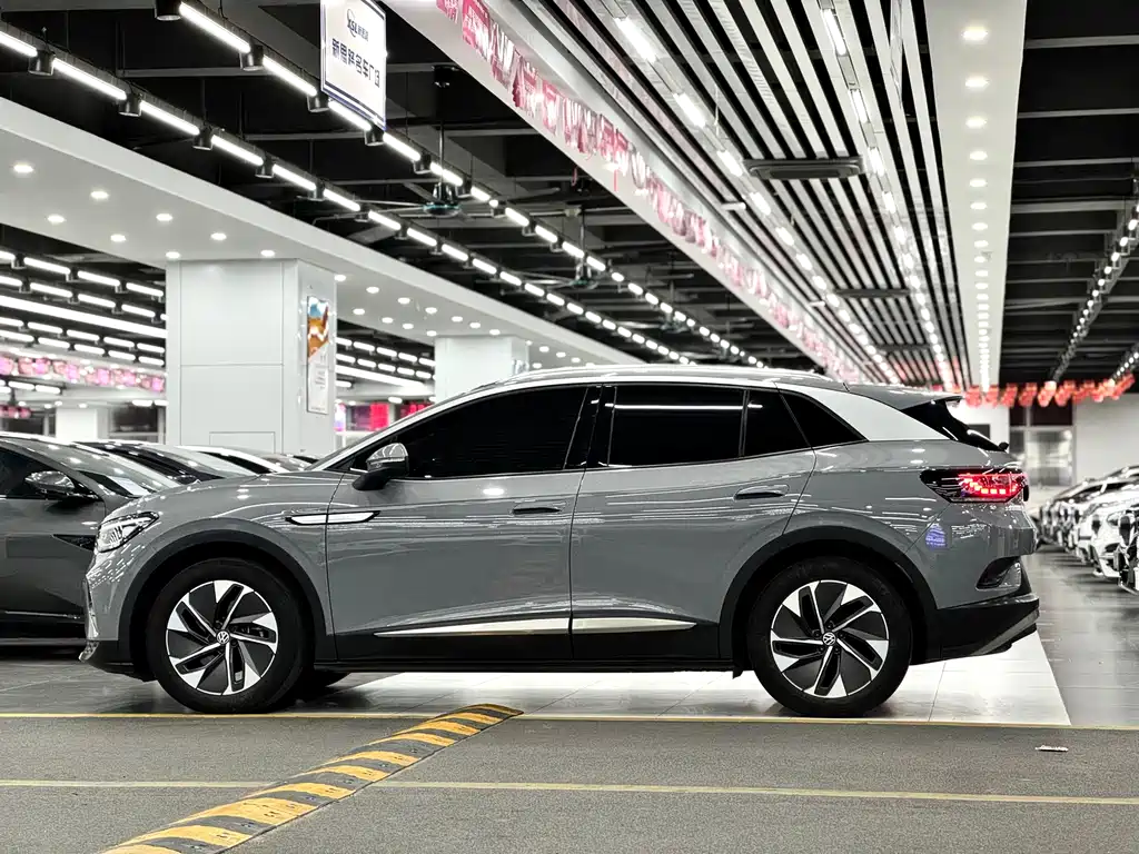 VOLKSWAGEN ID.4 CROZZ