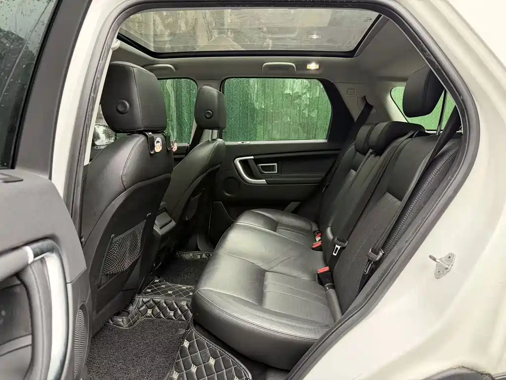 Land Rover Discovery Sport — миниатюра 4