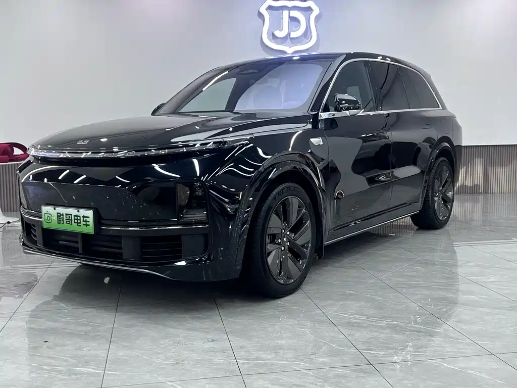 Li Auto Li L8 2023