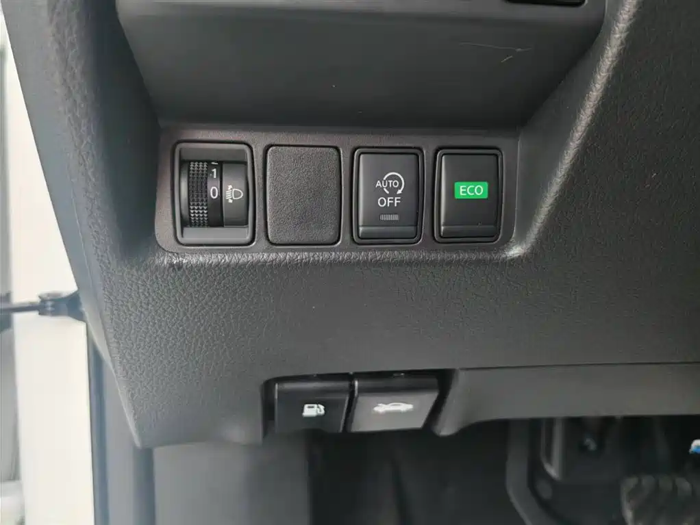 Nissan X-Trail — миниатюра 14