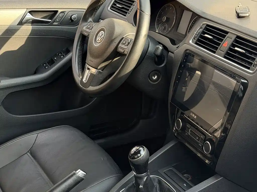 Volkswagen Sagitar — миниатюра 20