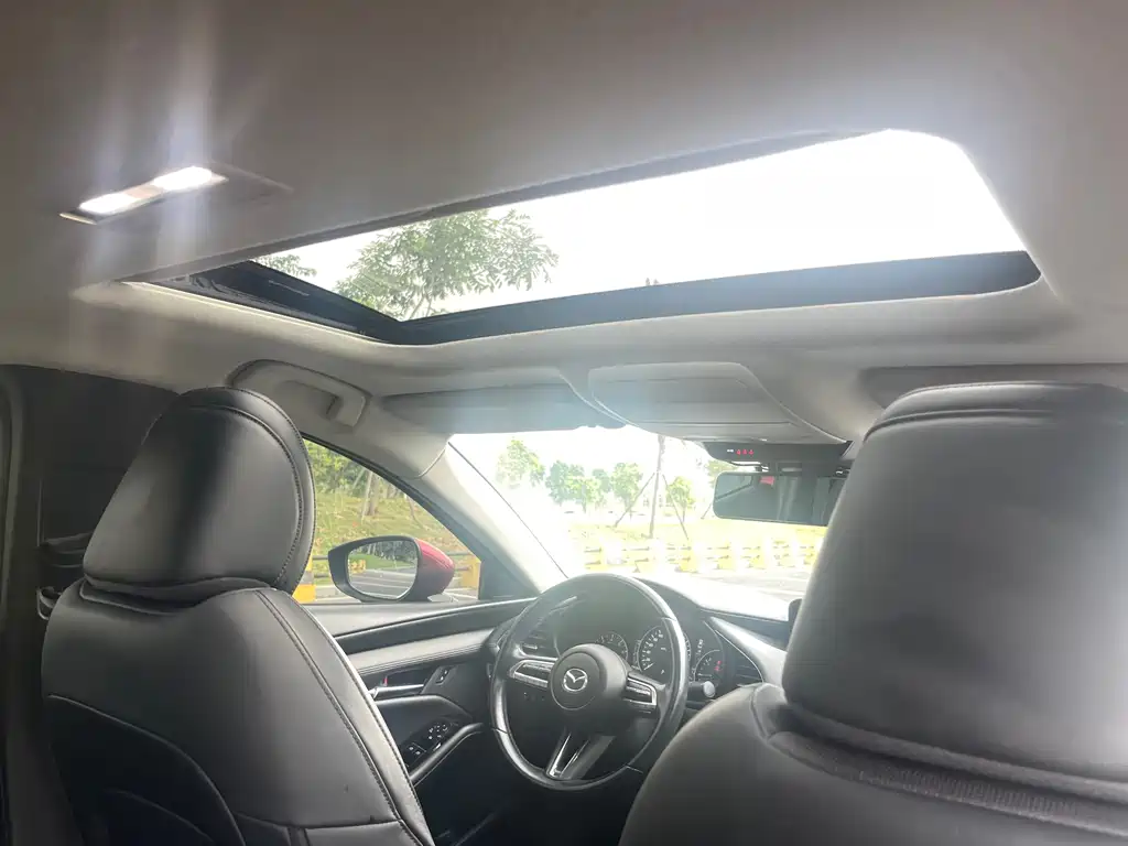 Mazda 3 Axela — миниатюра 29