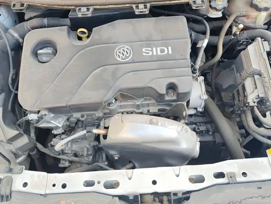 Buick Verano — миниатюра 10