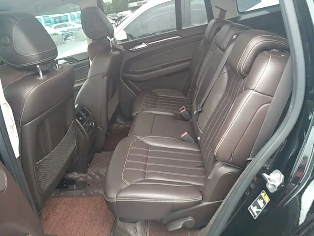 Mercedes-Benz GLS — миниатюра 17