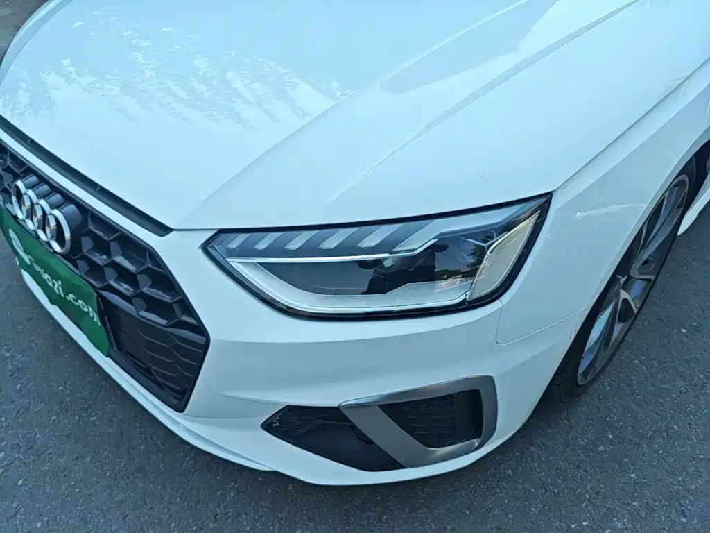 Audi A4L — миниатюра 24