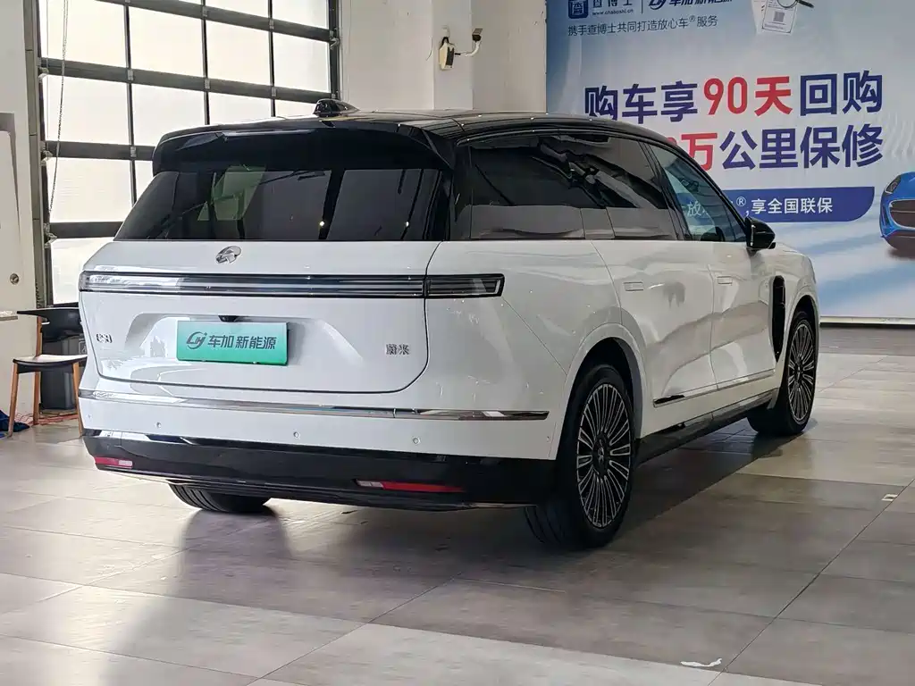 NIO ES8 — миниатюра 9