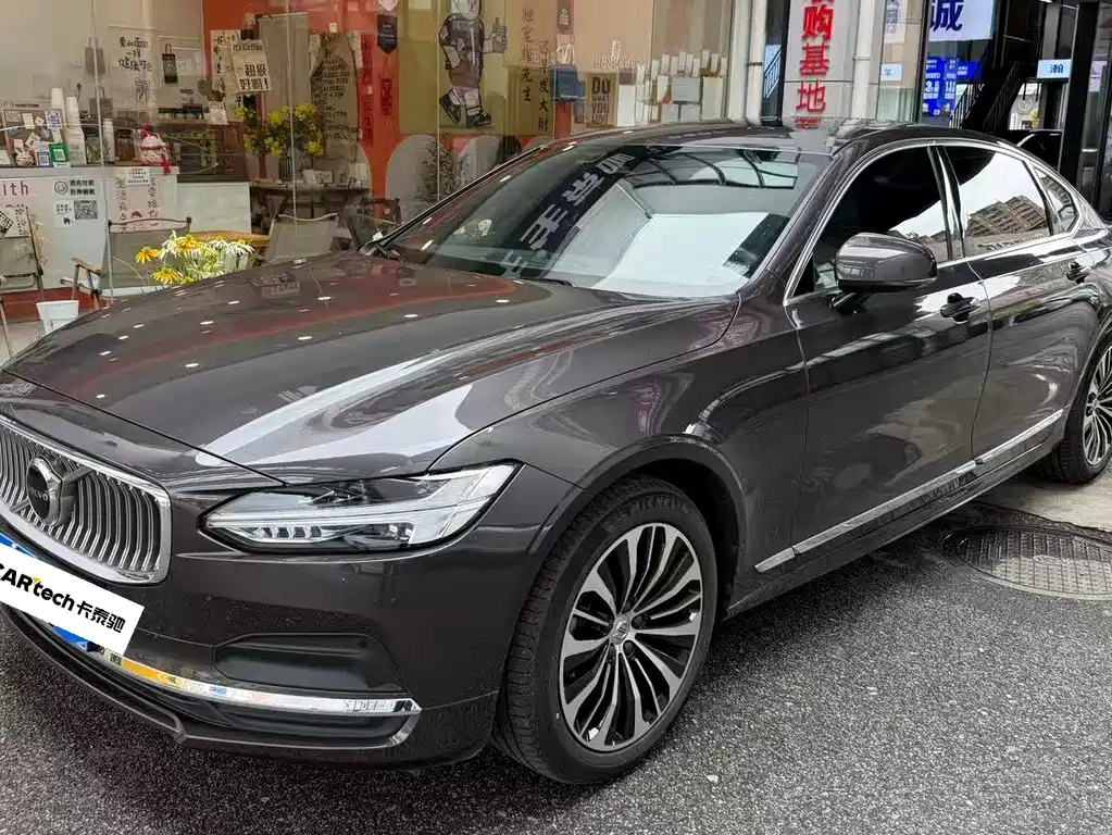 Volvo S90 2024
