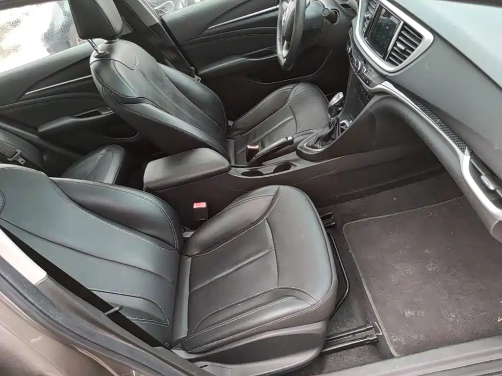 Buick Excelle — миниатюра 25