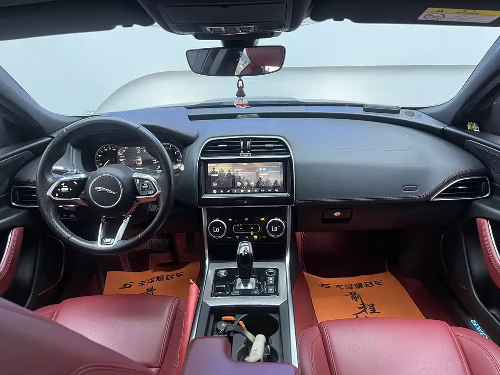 Jaguar XEL — миниатюра 8