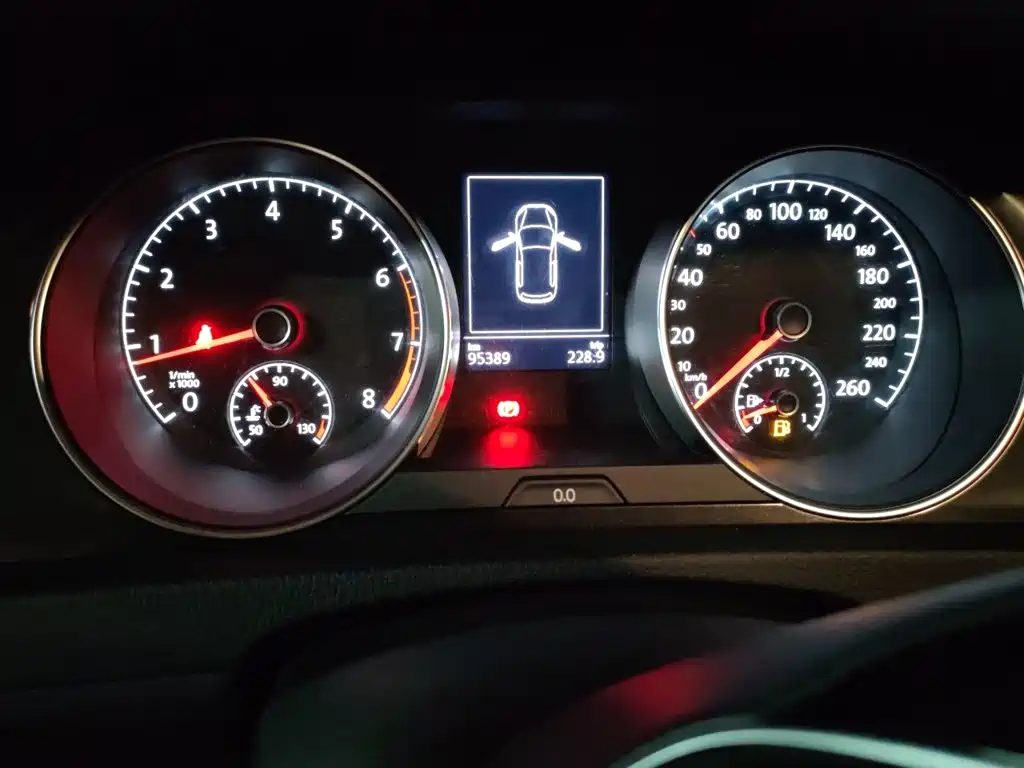 Volkswagen Golf — миниатюра 13