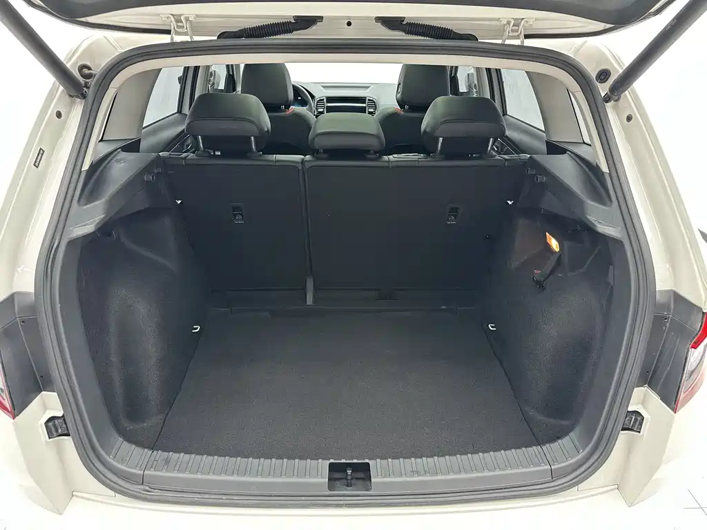 Skoda Karoq — миниатюра 17