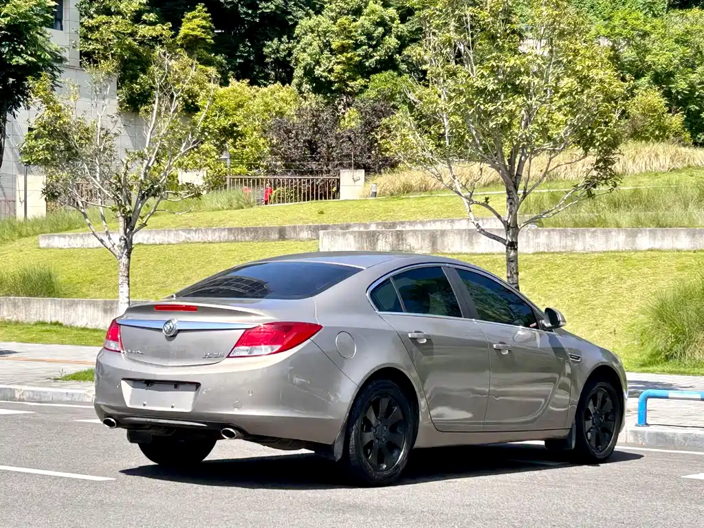 Buick Regal — миниатюра 14