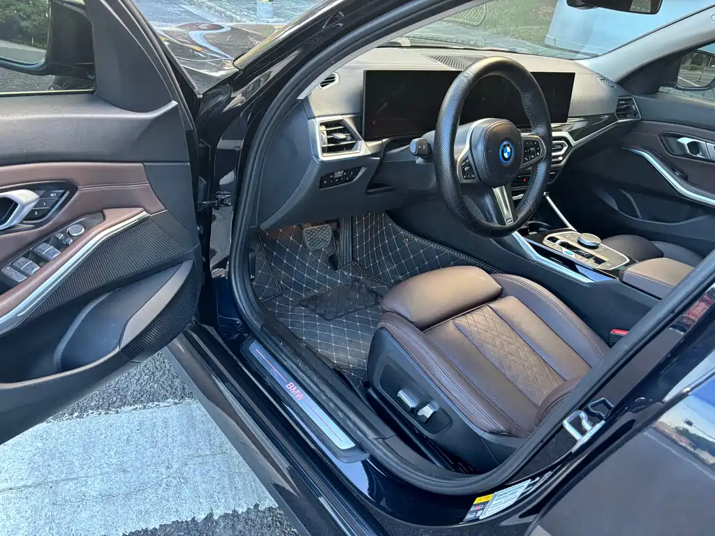 BMW i3 — миниатюра 7