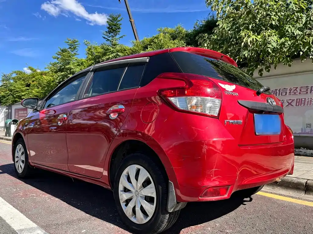 Toyota Yaris L — миниатюра 12