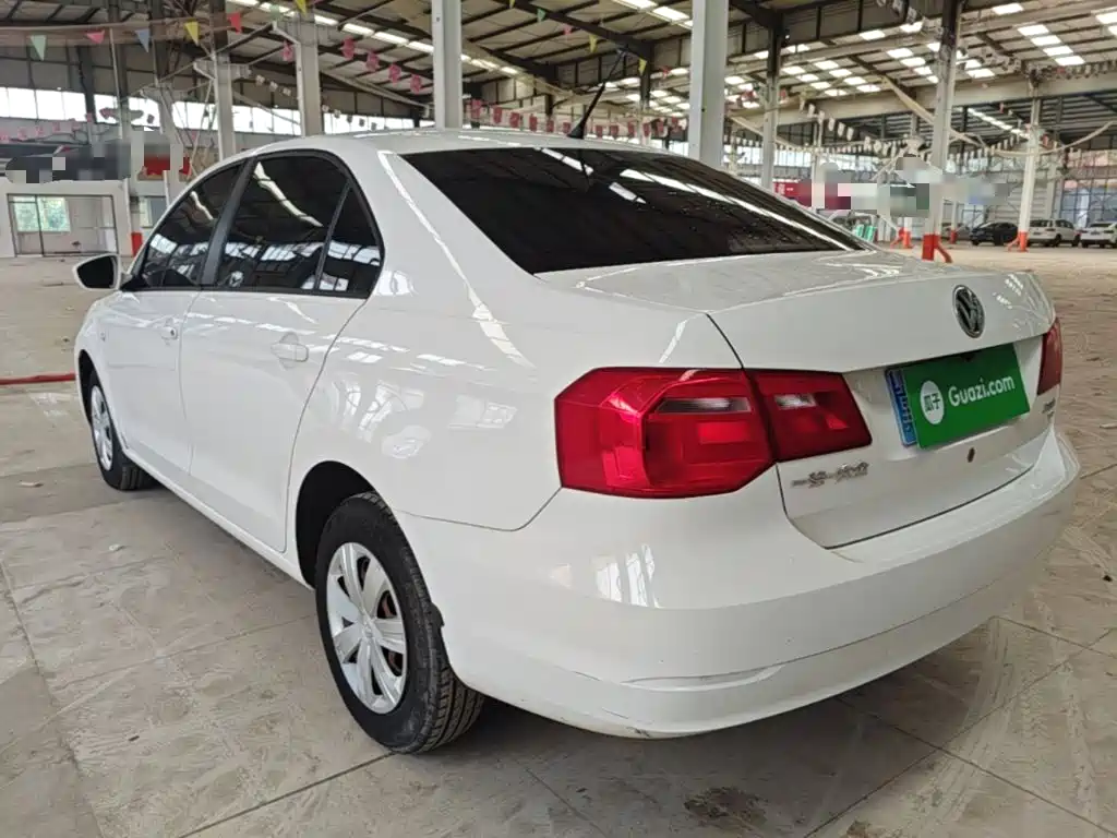 Volkswagen Jetta — миниатюра 5