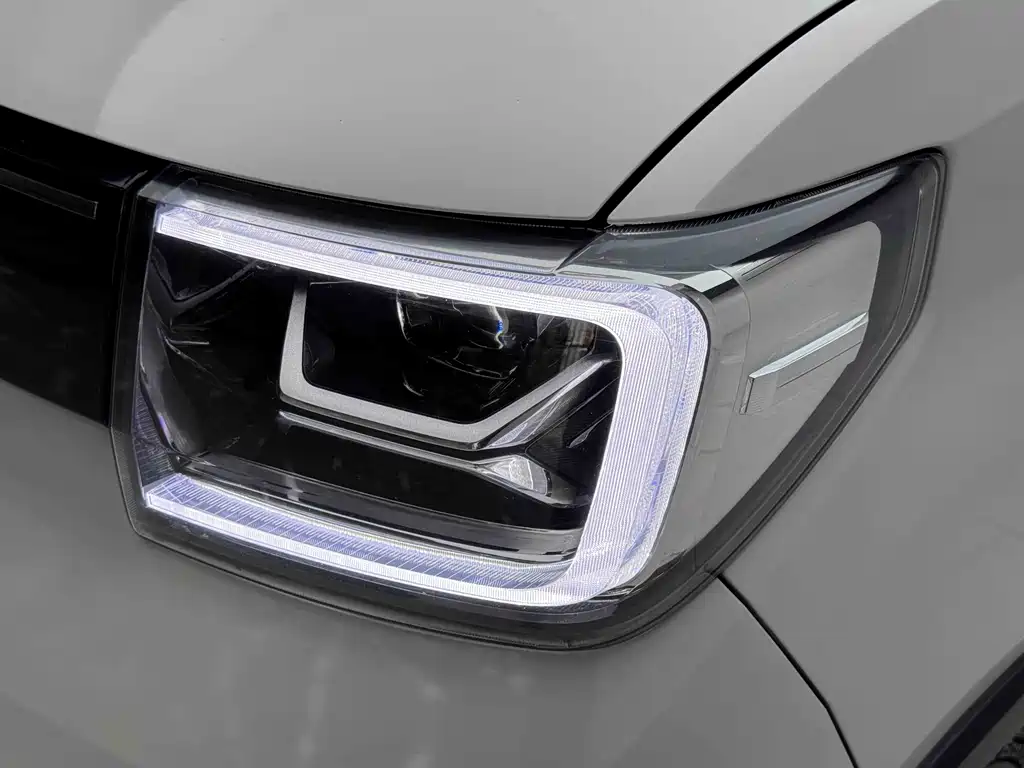 Wuling MINIEV — миниатюра 4