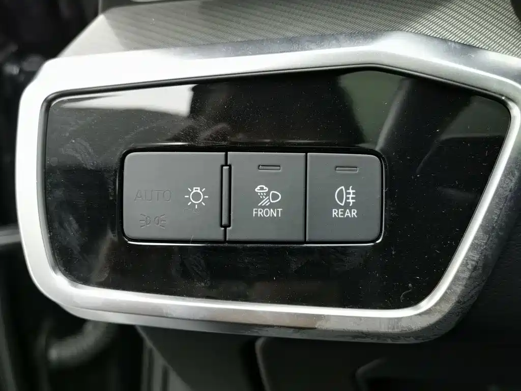 Audi A6L — миниатюра 21