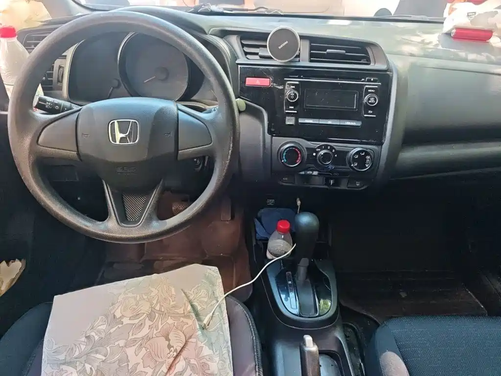 Honda Fit — миниатюра 13