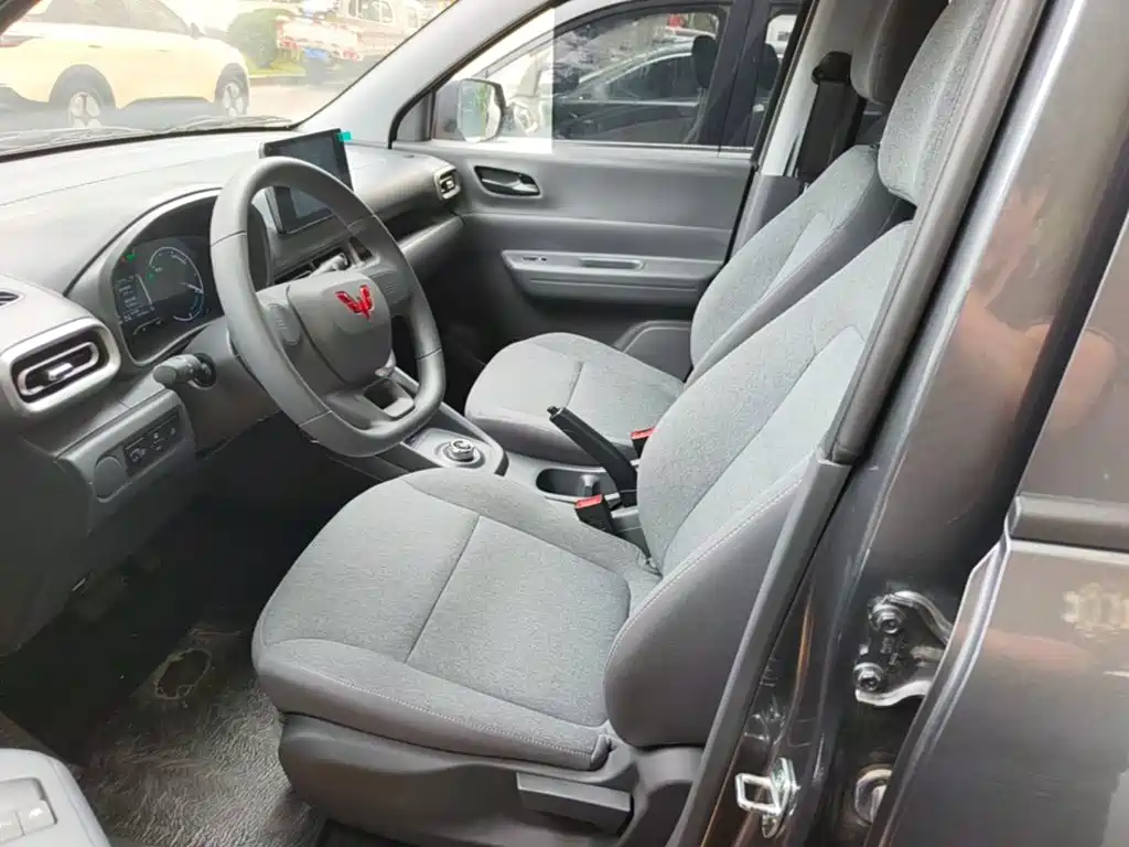 Wuling Hongguang EV — миниатюра 15