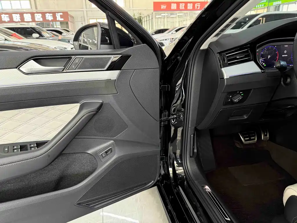Volkswagen Magotan — миниатюра 9