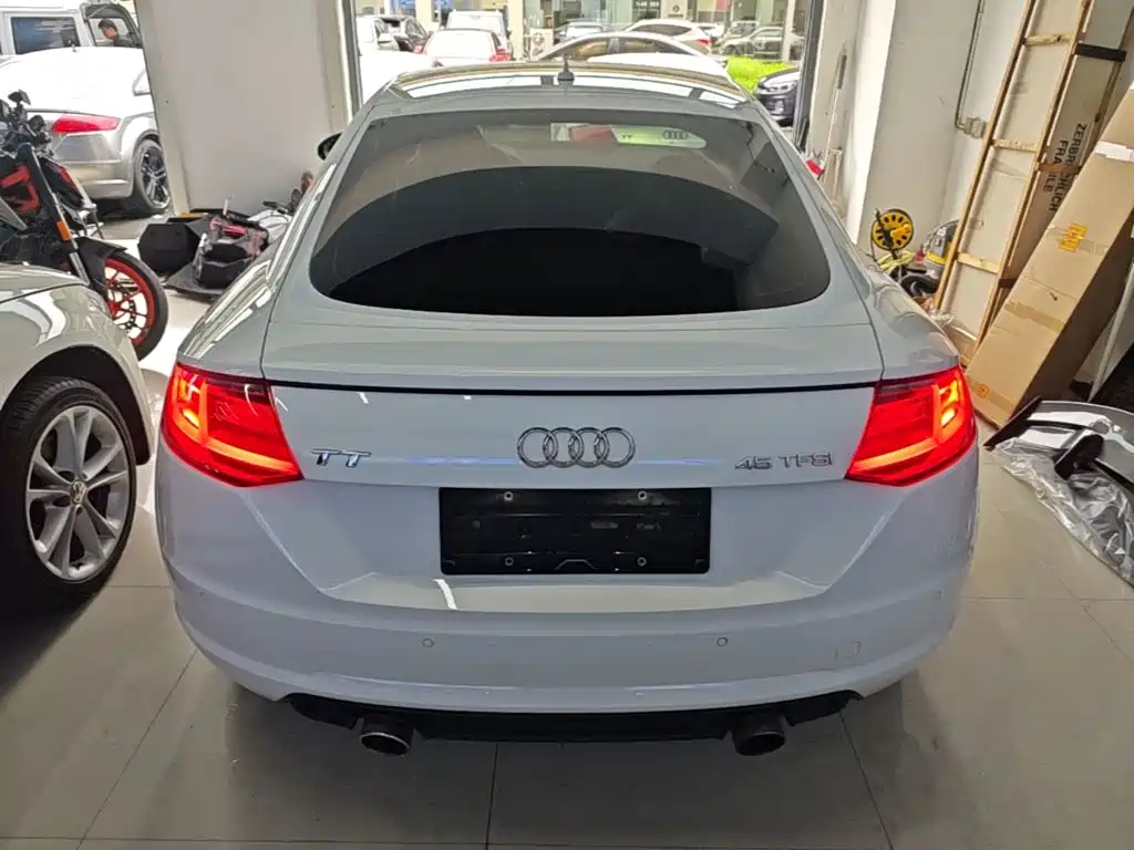 Audi TT — миниатюра 6